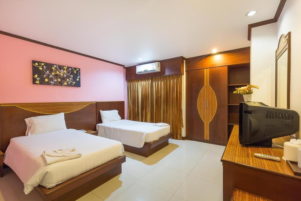 מלון Patong Sharaya Boutique Complex מראה חיצוני תמונה